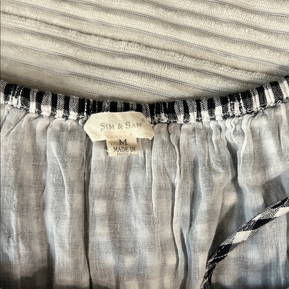 Black and White Gingham Dress - Picture 3 of 3